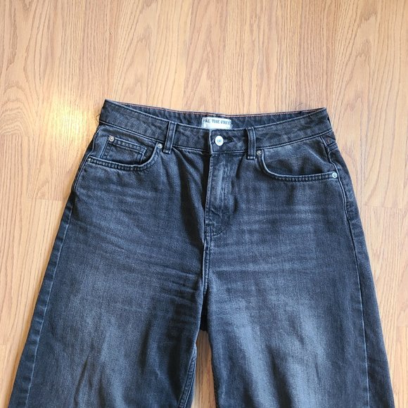 WE THE FREE PEOPLE WESTWARD BARREL JEANS VINTAGE BLACK ANKLE HIGH RISE sz 29 - Picture 3 of 8